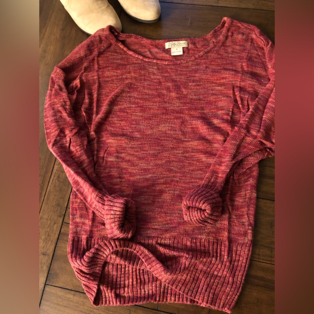 ✨4/$12 Lucky Brand Red Sweater